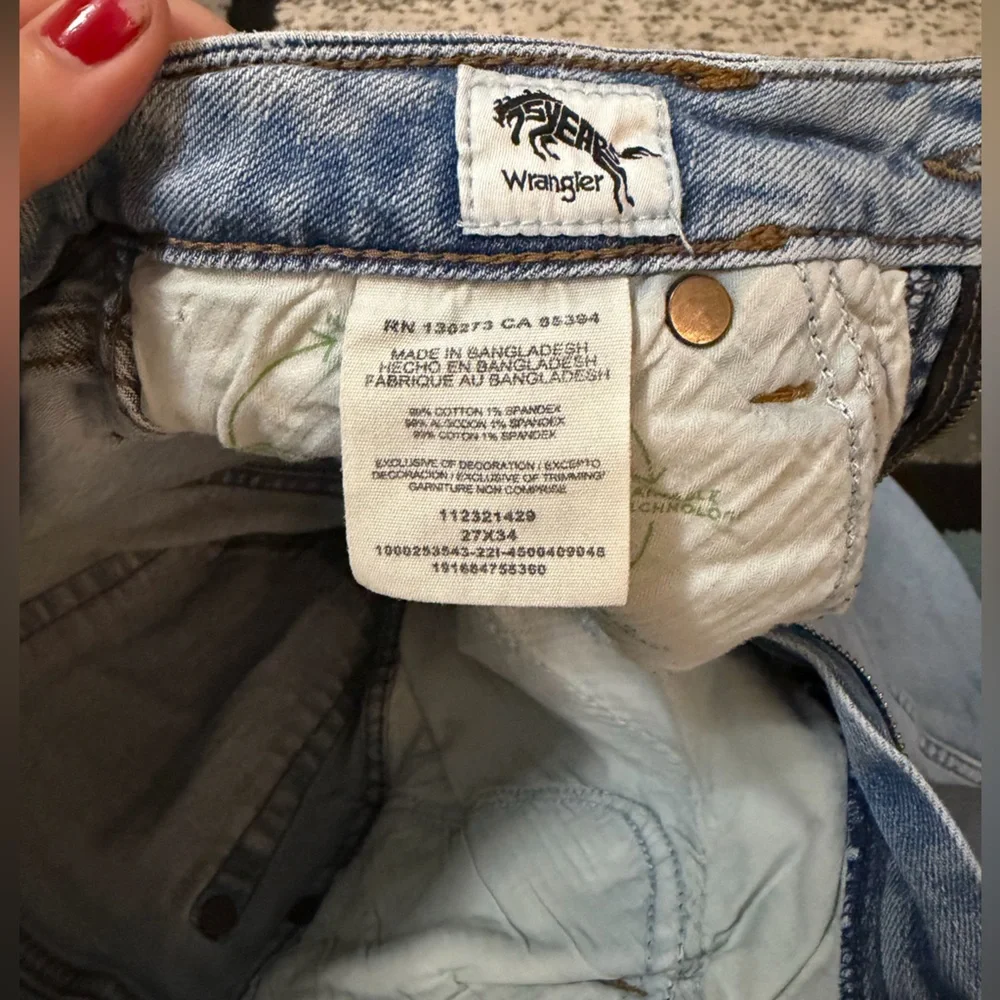 Wrangler Light Blue Women's Jeans - Picture 3 of 11